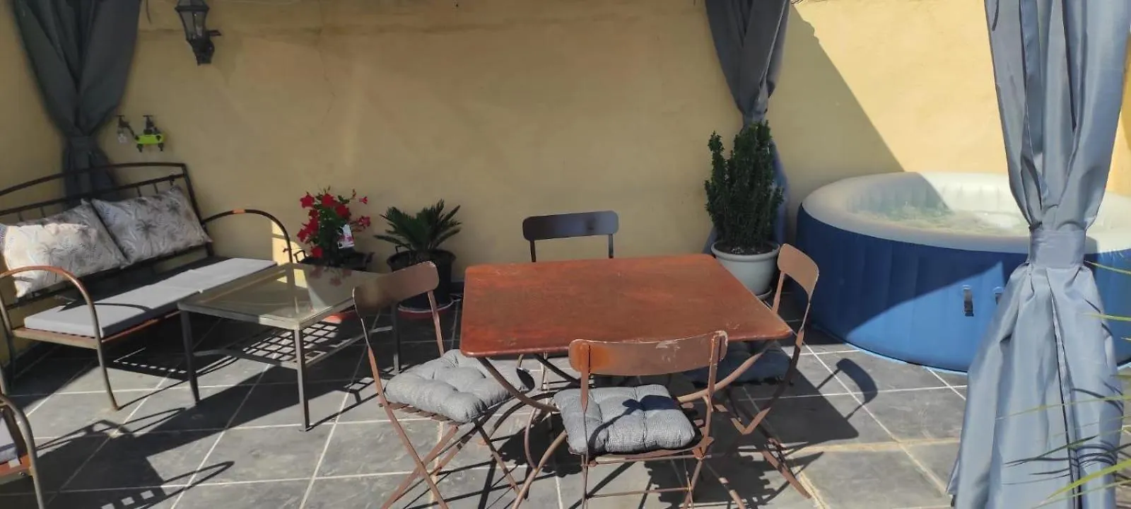 Maison Du Luberon Robion en Luberon Holiday home